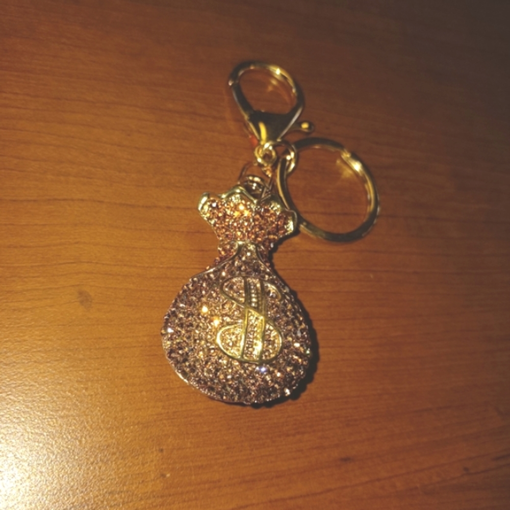 Money Keychain💰 - Picture 2 of 5